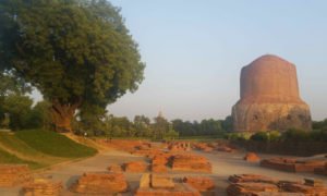 Chorten India Varanasi Sarnath 910 p md